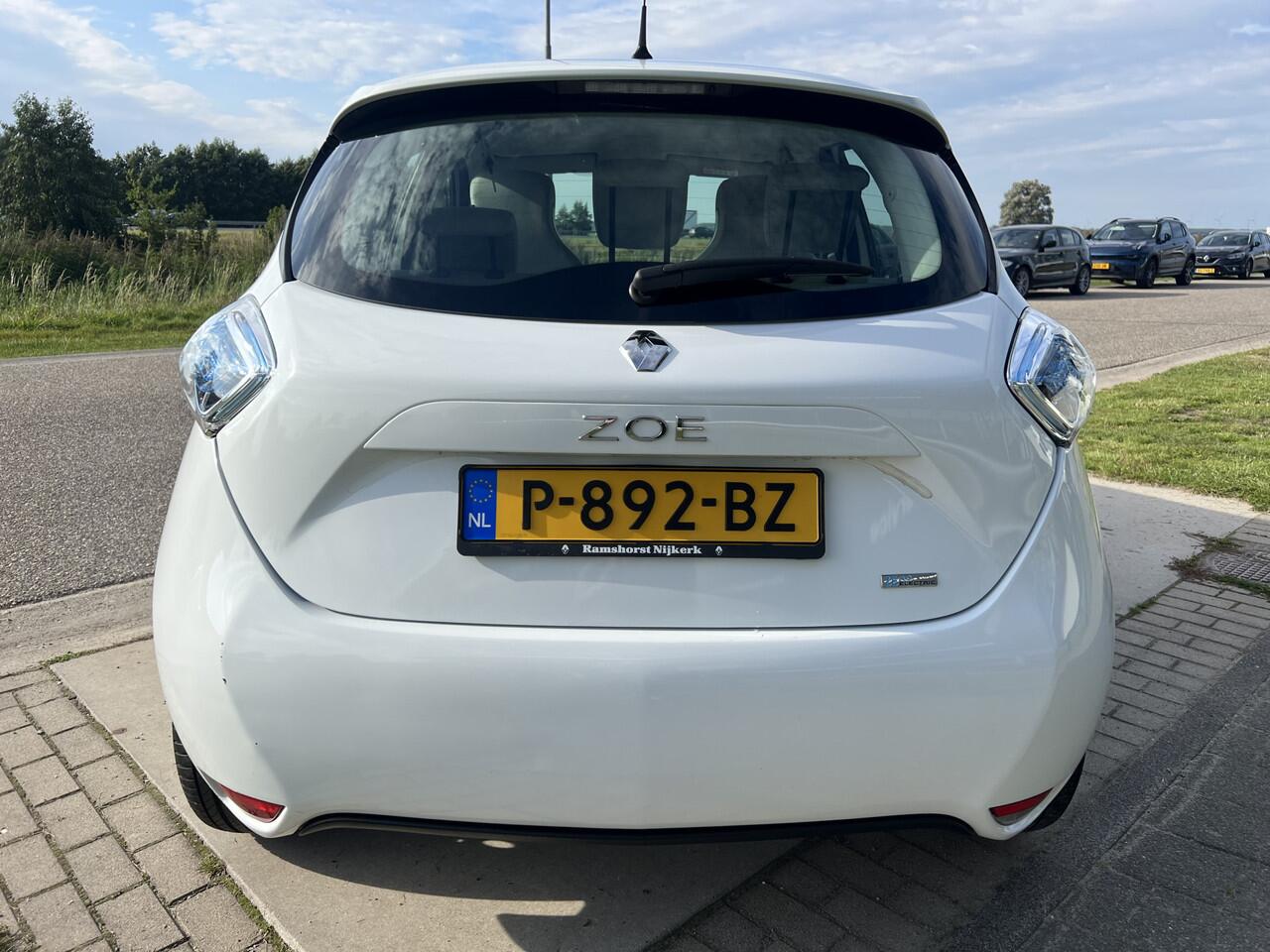 Renault ZOE E-Tech ELECTRIC R90 Life 41 kWh Huur Accu / Airco / Cruise /