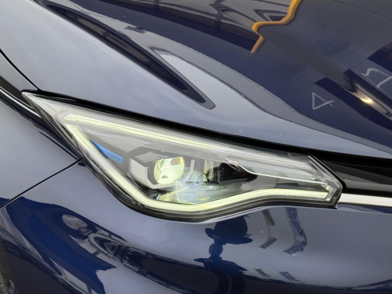 Renault ZOE R135 Limitee Riviera 52kWh Koop accu Leer