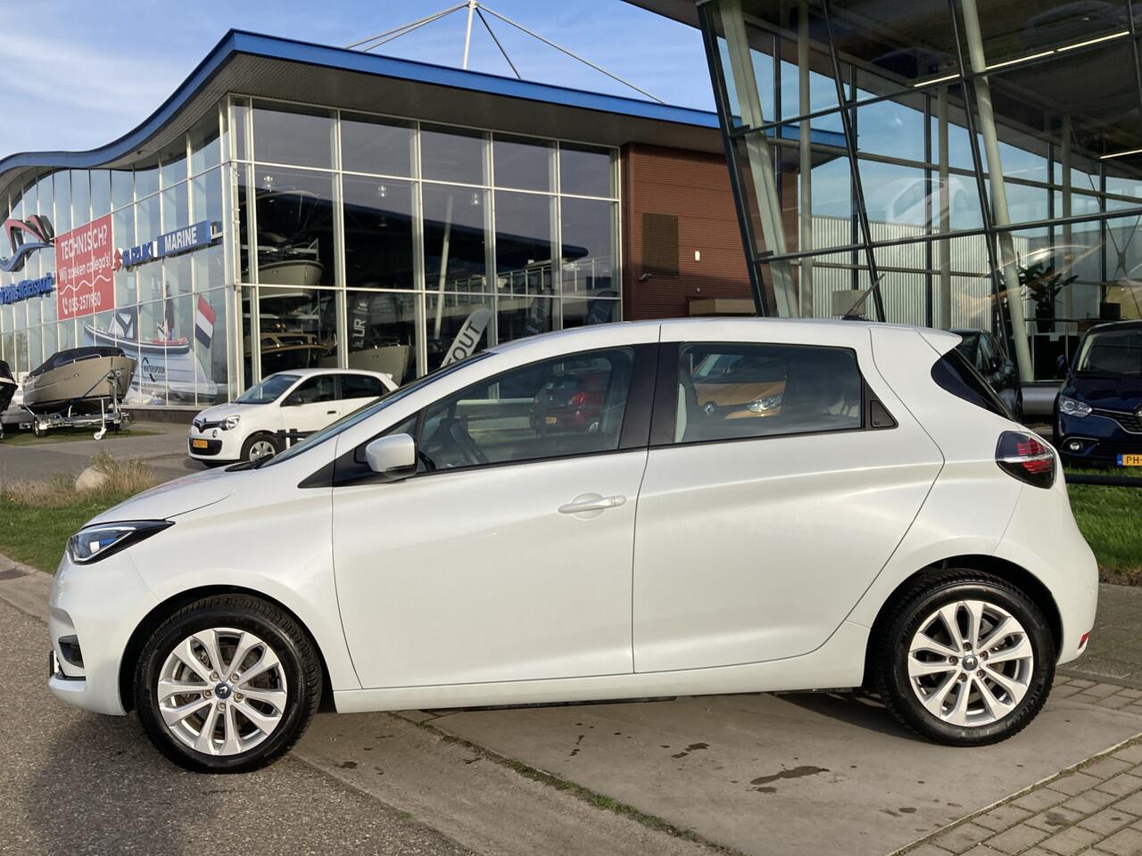 Renault ZOE E-Tech Electric R135 Intens 50 kWh (KoopBatterij) CCS-SNELLADER! / Navi / Camera / Bluetooth / Cruise / Parkeersensoren V A / Lane assist / LM Velgen 16'' /