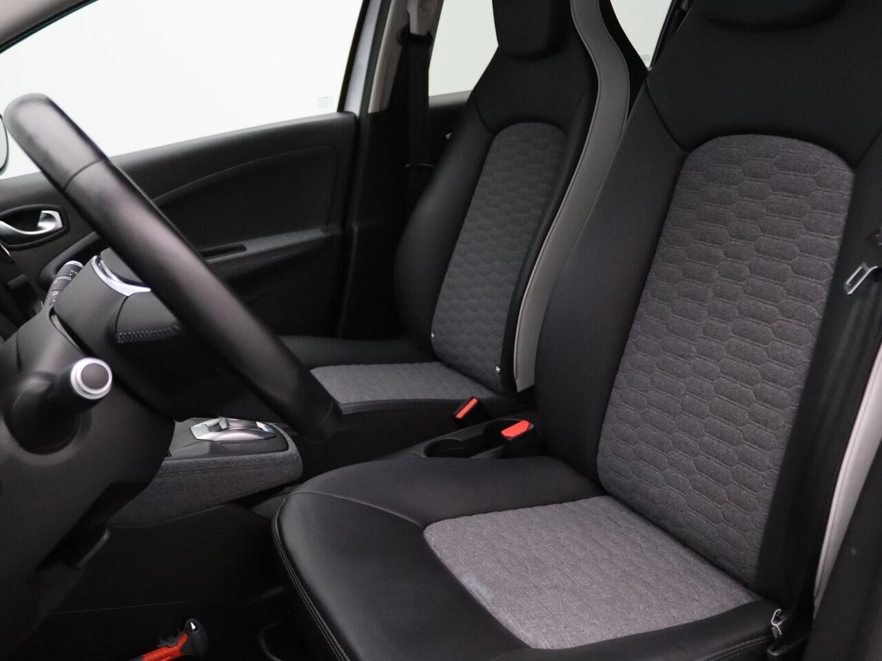 Renault ZOE R135 Intens 52 kWh BATTERIJKOOP Camera | Cruise | Navi | Parkeersens. v+a | Stoel-/stuurverw.