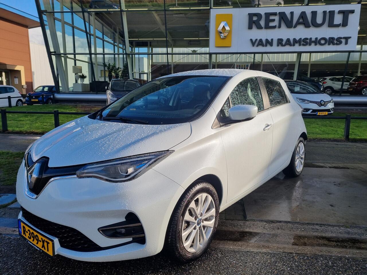 Renault ZOE E-TECH ELECTRIC R135 Intens 50 (KoopBatterij) / incl. BTW / CCS SNELLADER / Parkeersensoren V+A / Easy link Navi / Achteruitrijcamera / Airco / Keyless entry