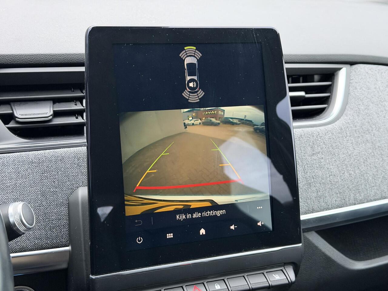 Renault ZOE R135 Intens 52 kWh / SOH 91 % / Koopaccu / 1e Eigenaar / CCS Snelladen / Achteruitrijcamera / Stoel & Stuurverwarming / Apple Carplay & Android Auto / Dode Hoek Detectie / Navigatie / Parkeersensoren /