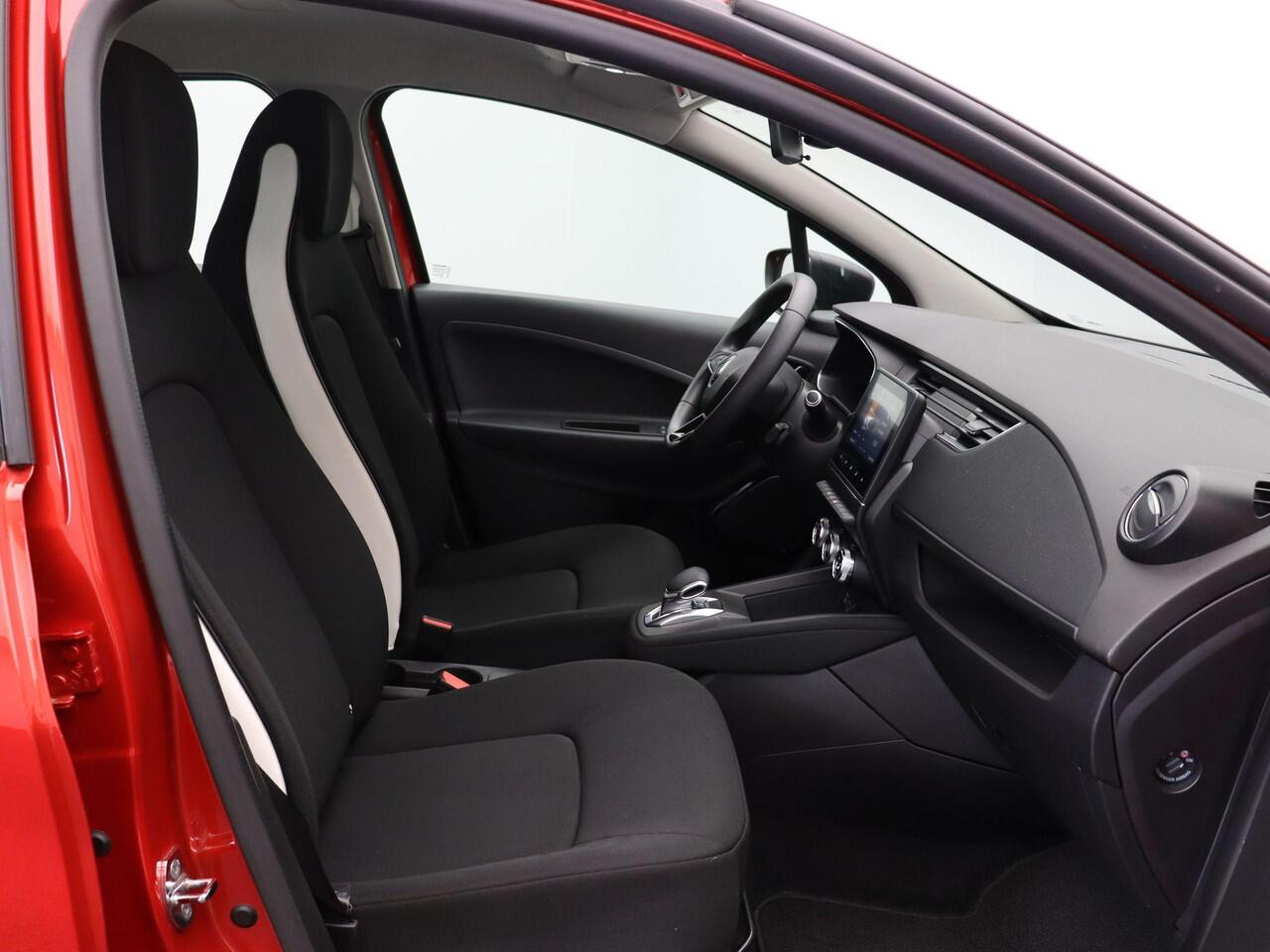 Renault ZOE R110 Life 52 kWh (ex Accu) | 97% accu score | Dealer onderhouden | Lichtmetalen velgen |