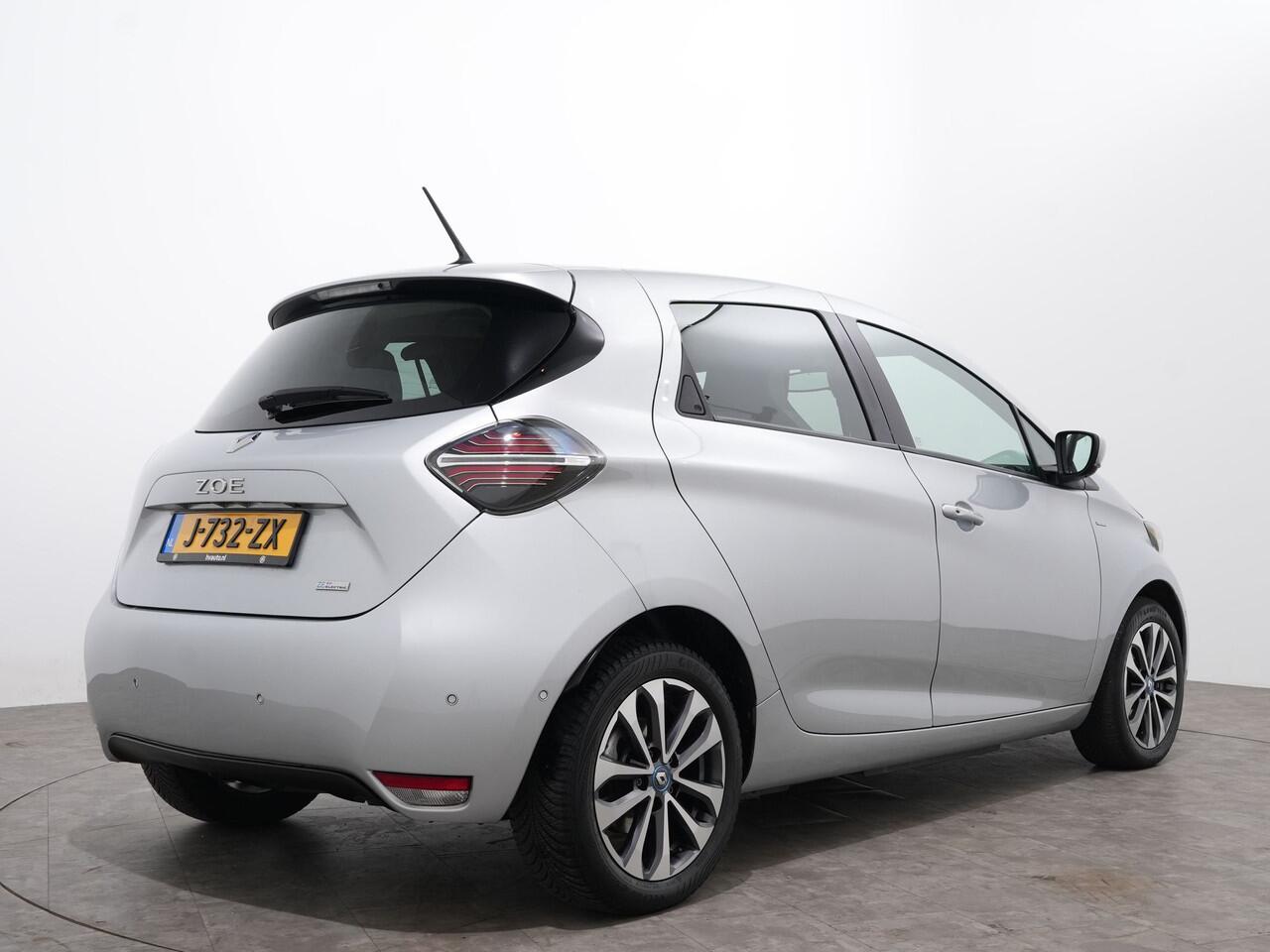 Renault ZOE R135 EDITION ONE 52 KWH ACCUKOOP CCS | Winterpakket | Camera | Privacy Glass