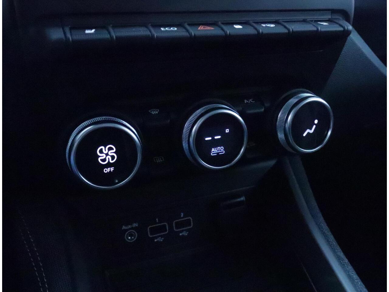 Renault ZOE R135 Iconic 52 kWh (Koopaccu) | Navigatie | Camera | Stoel + Stuurverwarming | Warmtepomp |