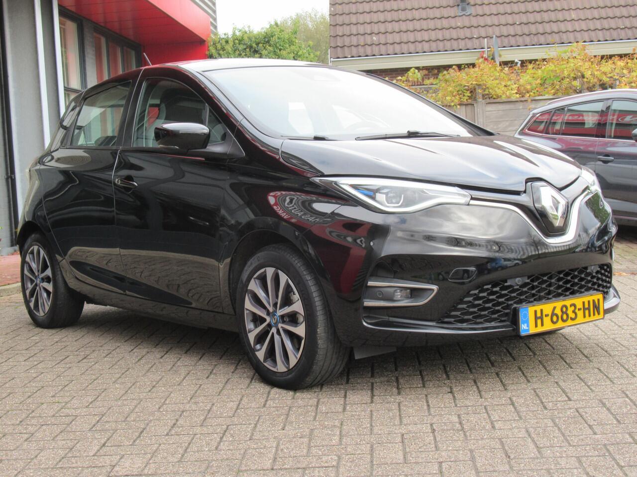 Renault ZOE R135 Zen 52 kWh (inclusief koopaccu ! ] | Airco | Apple Carplay | Parkeersensoren | Incl. BOVAG Garantie | LED Dagrijverlichting | Keyless Entry |