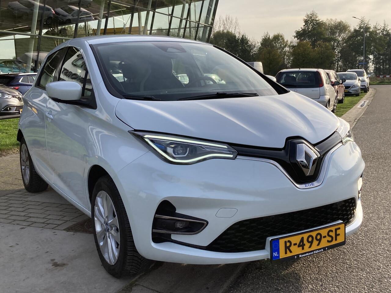 Renault ZOE E-Tech Electric R135 Intens 50 kWh (KoopBatterij) CCS-SNELLADER! / Navi / Camera / Bluetooth / Cruise / Parkeersensoren V A / Lane assist / LM Velgen 16'' /