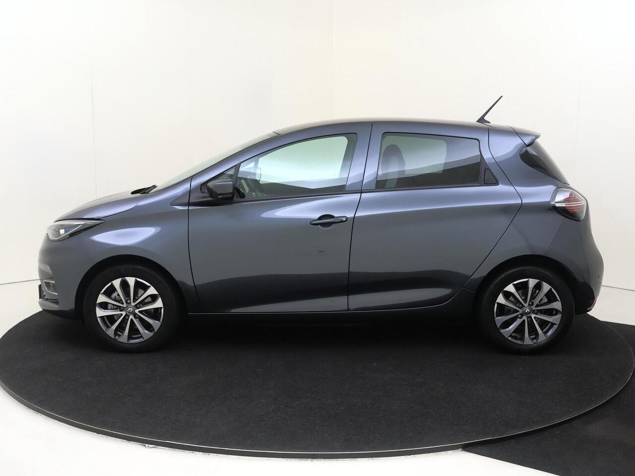 Renault ZOE R135 Intens 52 kWh inclusief Koopaccu |Pack winter, Apple Carplay/Android Auto, |cruise control, dodehoek detectie| |climate control |Half Leder | lichtmetalen velgen 16"| navigatiesysteem| warmtepomp|