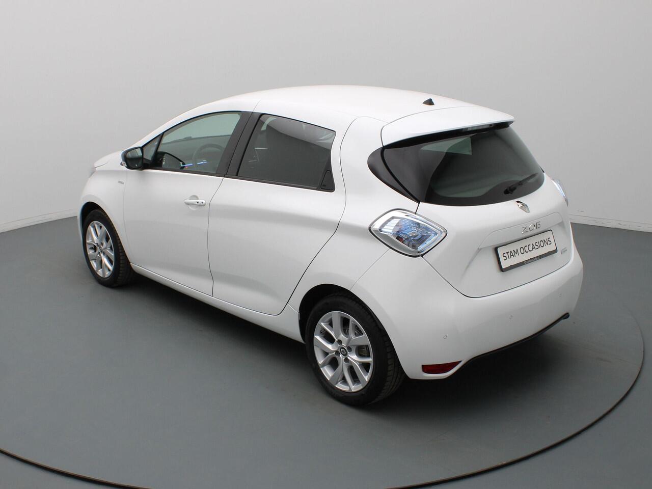 Renault ZOE 110pk R110 Limited 41 kWh Camera | Cruise | Navi | Parkeersens. achter