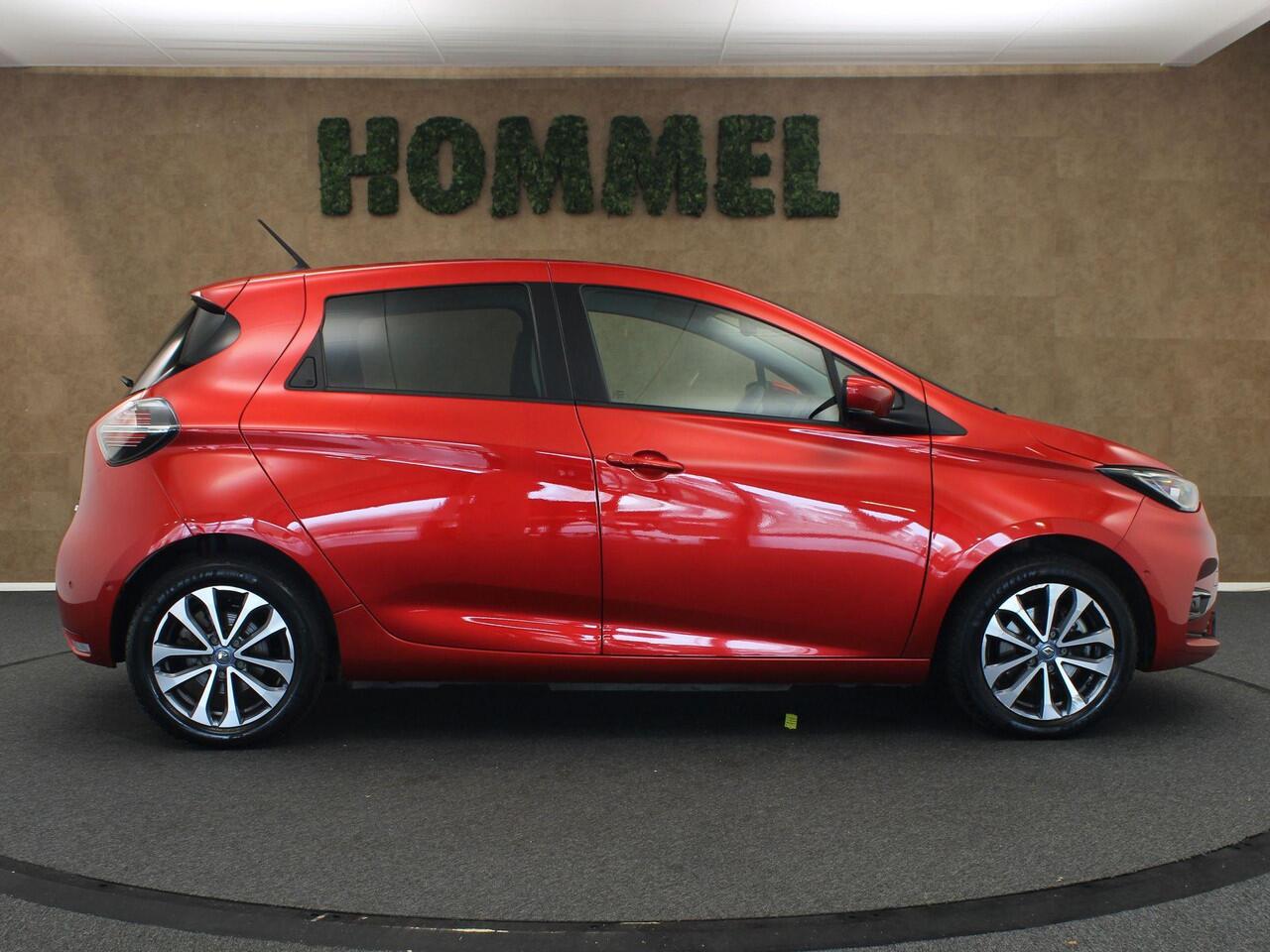 Renault ZOE R135 Intens 52 kWh SOH 90,6% !!!- KOOPACCU - DODEHOEKDETECTIE - ACHTERUITRIJCAMERA - PARKEERSENSOREN VOOR/ACHTER - AIRCO (AUTOMATISCH) - CRUISE CONTROL - APPLE CARPLAY/ANDROID AUTO - KEYLESS ENTRY/START