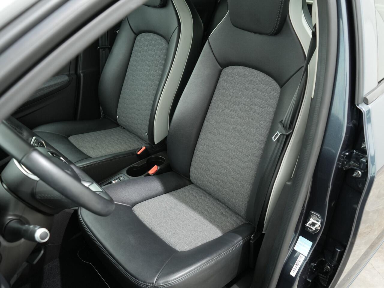 Renault ZOE R135 INTENS 52 KWH KOOPACCU CCS 95,97% SOH | Navi | Winterpakket | Camera