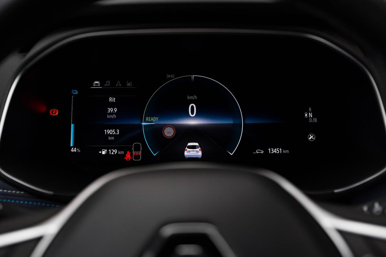 Renault ZOE R 135 PK Serie Limitee Riviera 52 kWh | Koopbatterij | Lederen interieur | Stoel en stuur verwarming | Bose geluid | Camera achter |