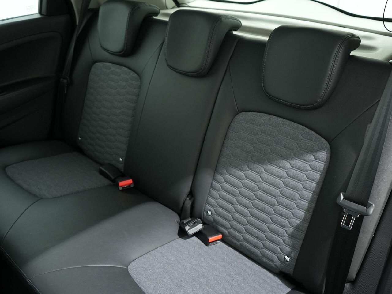 Renault ZOE R135 INTENS 52 KWH ACCUKOOP CCS 95,94% SOH | Winterpakket | Camera | Privacy Glass