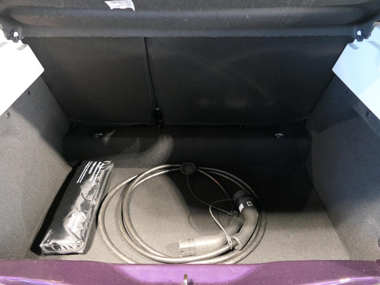 Renault ZOE R135 Evolution 52 kWh - Occasion Lease vanaf ¤444 p/m - *Vraag naar beschikbaarheid!* - Apple carplay & Android auto - cruise - sensor achter