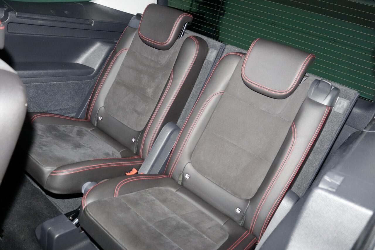 Seat ALHAMBRA 1.4TSI Dsg FR-Line Intense PANO | XENON | CAMERA | ACC | ELEK TREKHAAK | ELEK SCHUIFDEUREN | CARPLAY | BLINDSPOT | LMV 18''