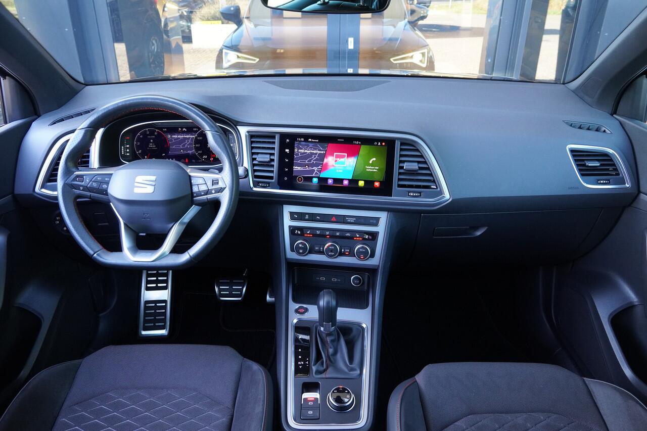 Seat ATECA 1.5TSI/150pk FR Blackstyle DSG|2023|Panoramadak|Trekhaak|Cruise+ACC|Virtual Cockpit|PDC+Camera|Stuur-+stoelverw.|Keyless|19"LMV