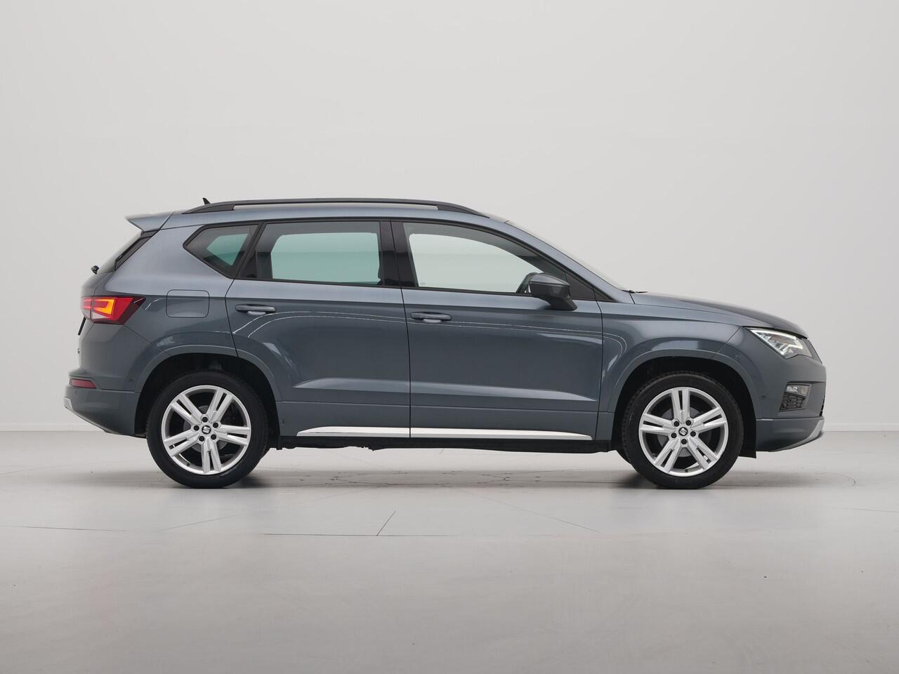 Seat ATECA 1.5 TSI 150pk FR Business Intense Navigatie 360 Camera Carplay Parkassist 134