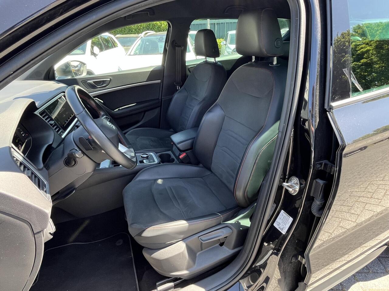 Seat ATECA 1.5 TSi DSG FR Business Intense | NAV. | EL. TREKHAAK | STANDKACHEL | CAMERA | ALCANTARA |