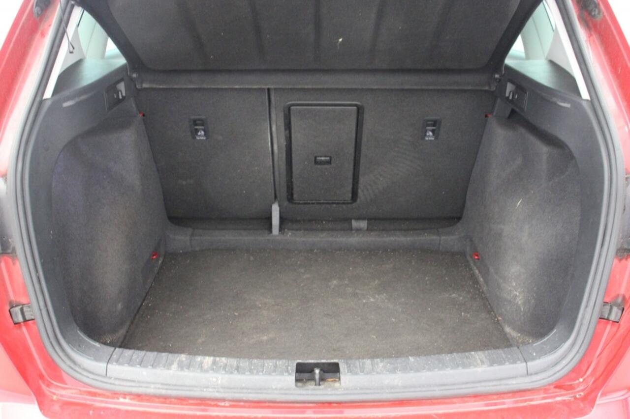 Seat ATECA 1.0 TSI Style Business Intense - Carplay, Panorama, Leer, Navi, Cruise, Beats, Stoelverw.