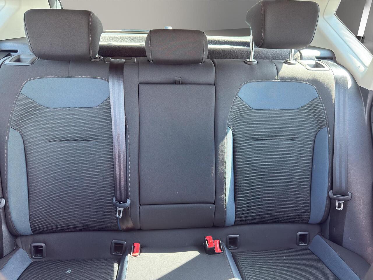 Seat ATECA 1.0 TSI Style | Navigatie | Klimaatregeling | Parkeersenors V+A | Electr. achterklep |