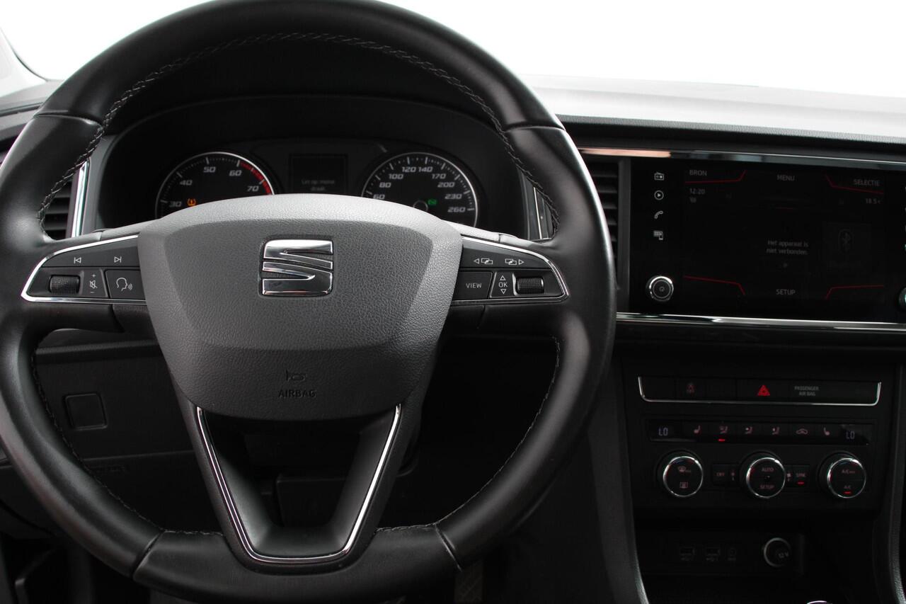 Seat ATECA 1.5 TSI DSG Style Navigatie Apple Carplay/Android Auto Cruise Control Stoelverwarming Elektrische Achterklep Beats Audio