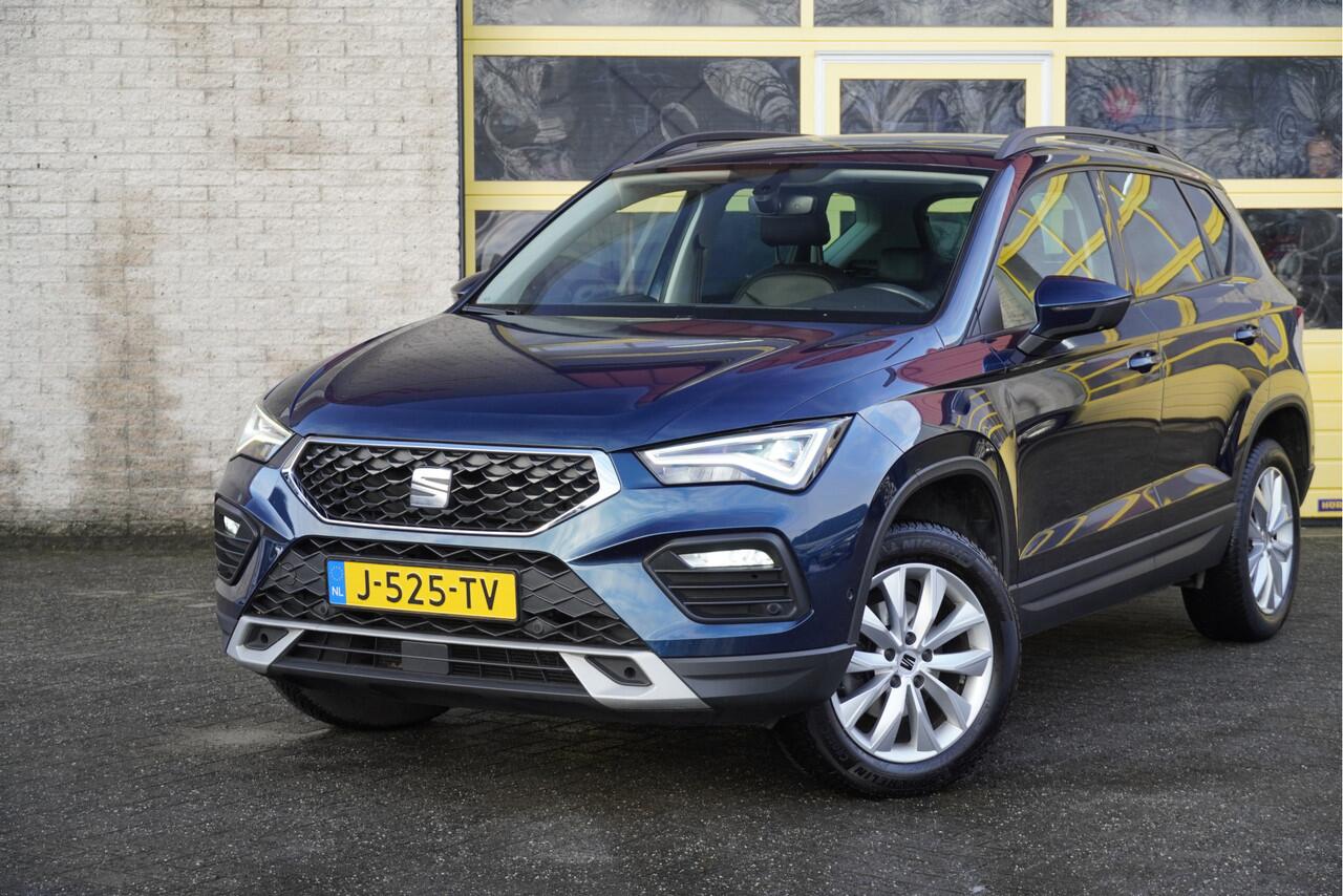 Seat ATECA 1.5 TSI 150PK! Style Business Intense BJ2020 Lmv 17" | Led V+A | Pdc | Navi | Panoramadak | Trekhaak | Achteruitrijcamera | App-Connect | Climate control | Cruise control | Lederen bekleding | Verwarmde voorstoelen/stuur | Nw-Model!