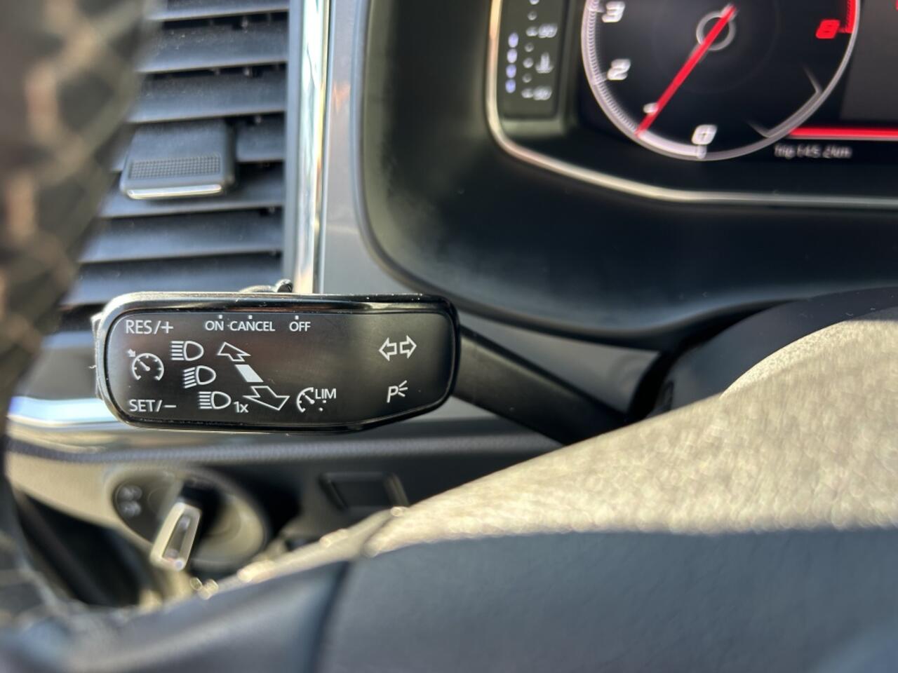 Seat ATECA 1.0 EcoTSI ST 360Camera Clima Topstaat!