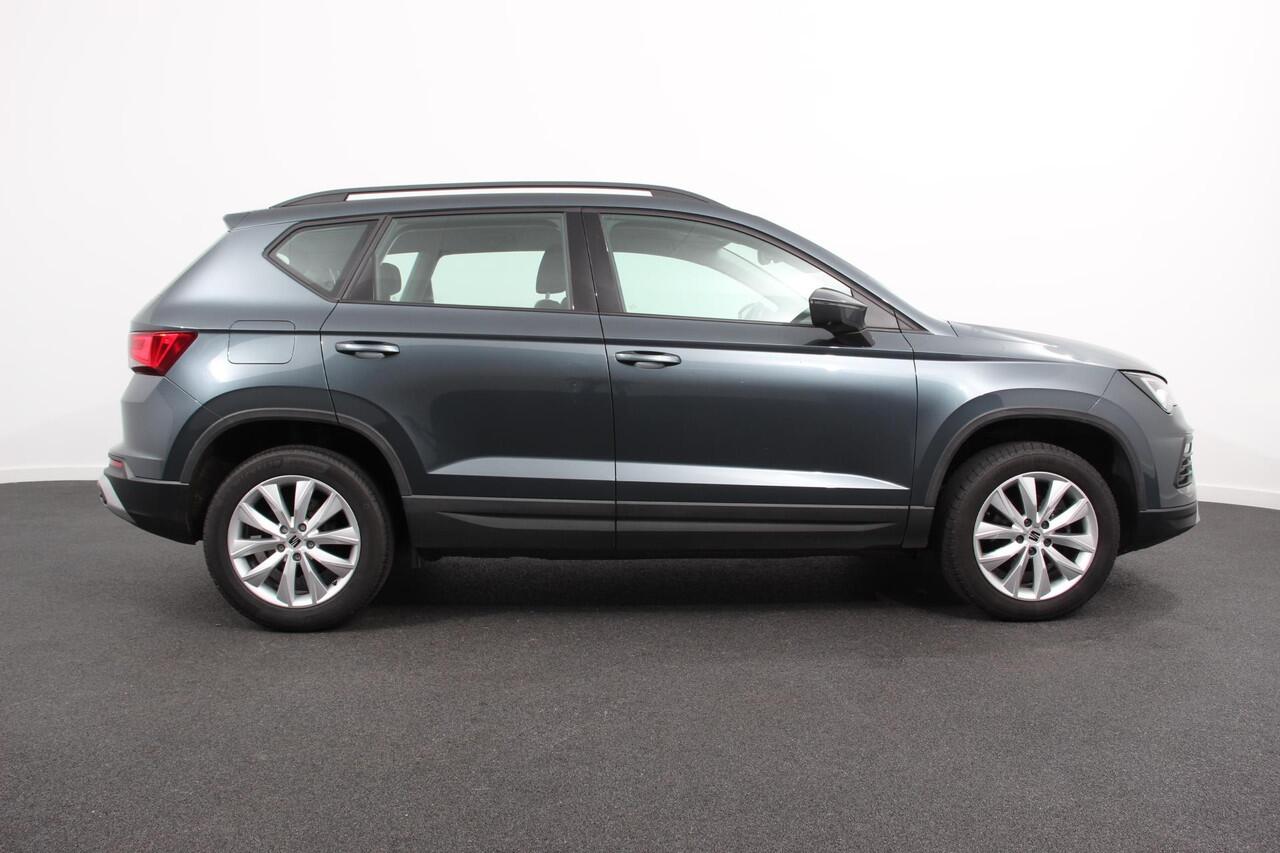 Seat ATECA 1.5 TSI 150pk DSG Style | Navigatie | Apple Carplay/Android Auto | Adaptive Cruise Control | Parkeersensor achter | Camera | Stoel-en stuurverwarming | Virtual Cockpit | Climate Control | Ledverlichting voor