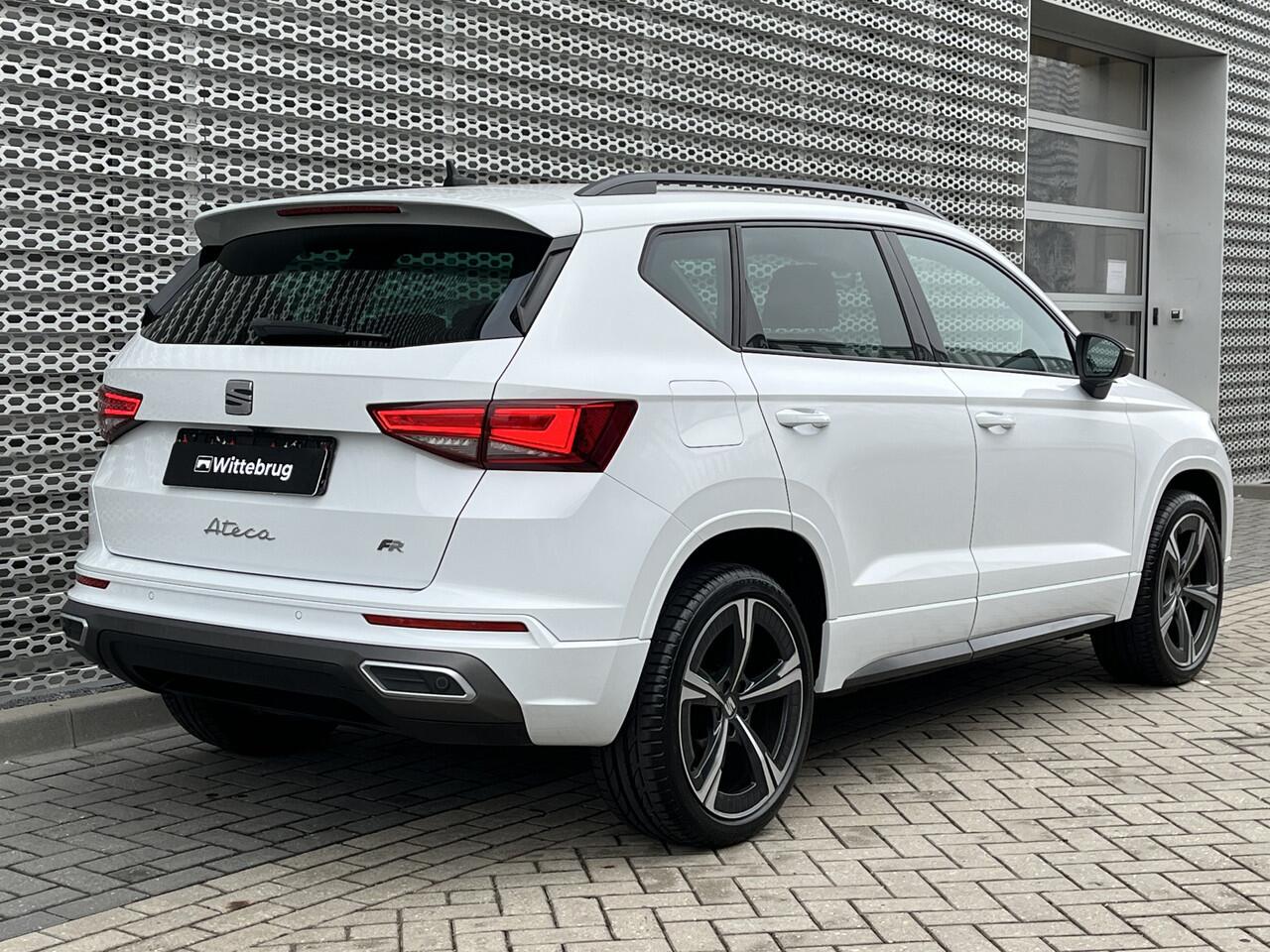 Seat ATECA 1.5 TSI 150PK FR Business Intense / Facelift / 360 Camera / Digitale Cockpit / 19" LMV / Memory Seat / Elektrische Achterklep