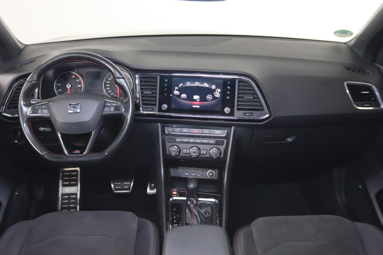 Seat ATECA 1.5 TSI FR Business Intense Panoramadak, 360°Camera, LED, ACC, Apple Carplay/Android Auto