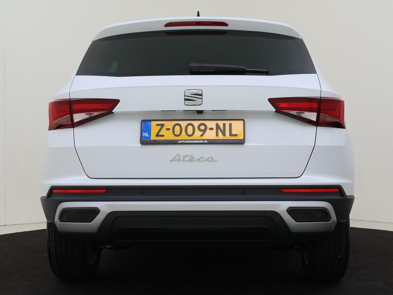 Seat ATECA 1.5 TSI Style Business Intense | Climate control | Trekhaak | Achteruitrijcamera | Navigatie |