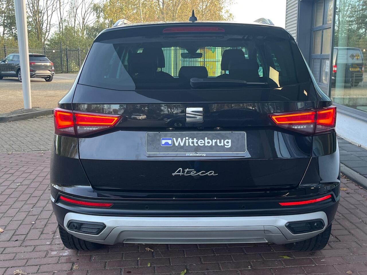 Seat ATECA 1.5 TSI DSG Xperience Business Intense / Virtual cockpit / Suéde bekleding / 19'' LM / Navigatie / Carplay