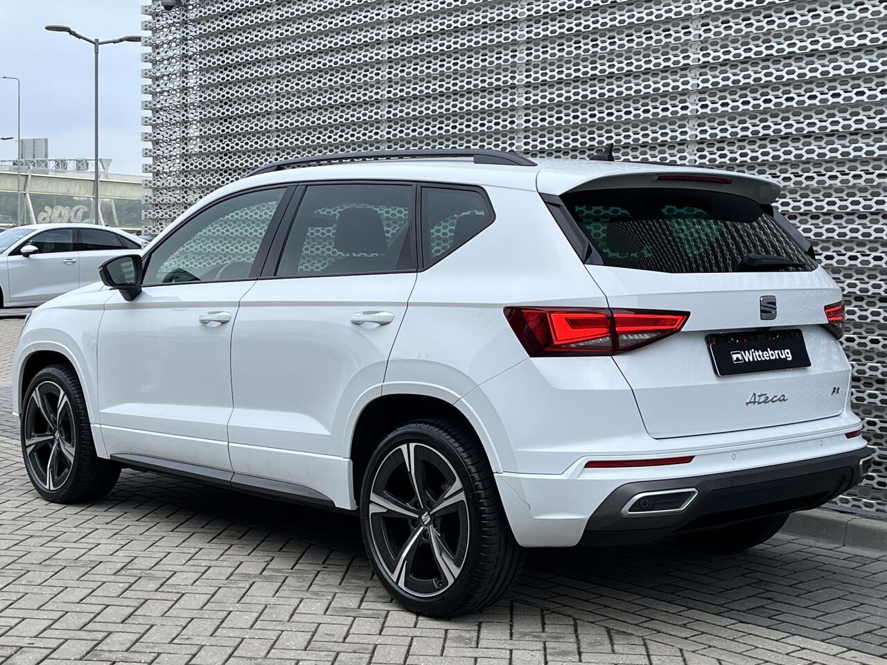 Seat ATECA 1.5 TSI 150PK FR Business Intense / Facelift / 360 Camera / Digitale Cockpit / 19" LMV / Memory Seat / Elektrische Achterklep