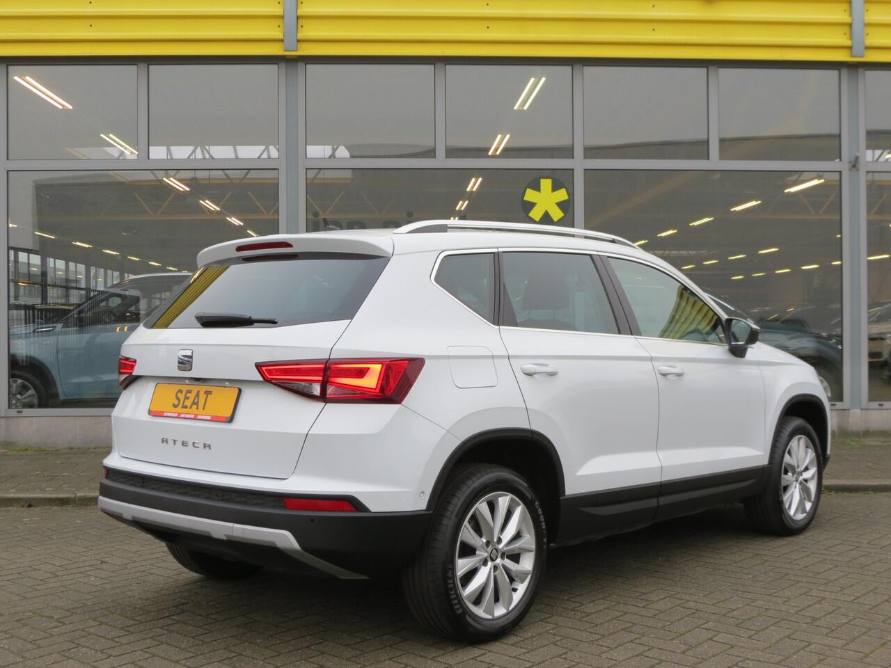 Seat ATECA 1.5 TSI Style -150pk- Automaat | Camera | Navi | Chroom | Rijklaarprijs incl. 1 jaar Bovag garantie