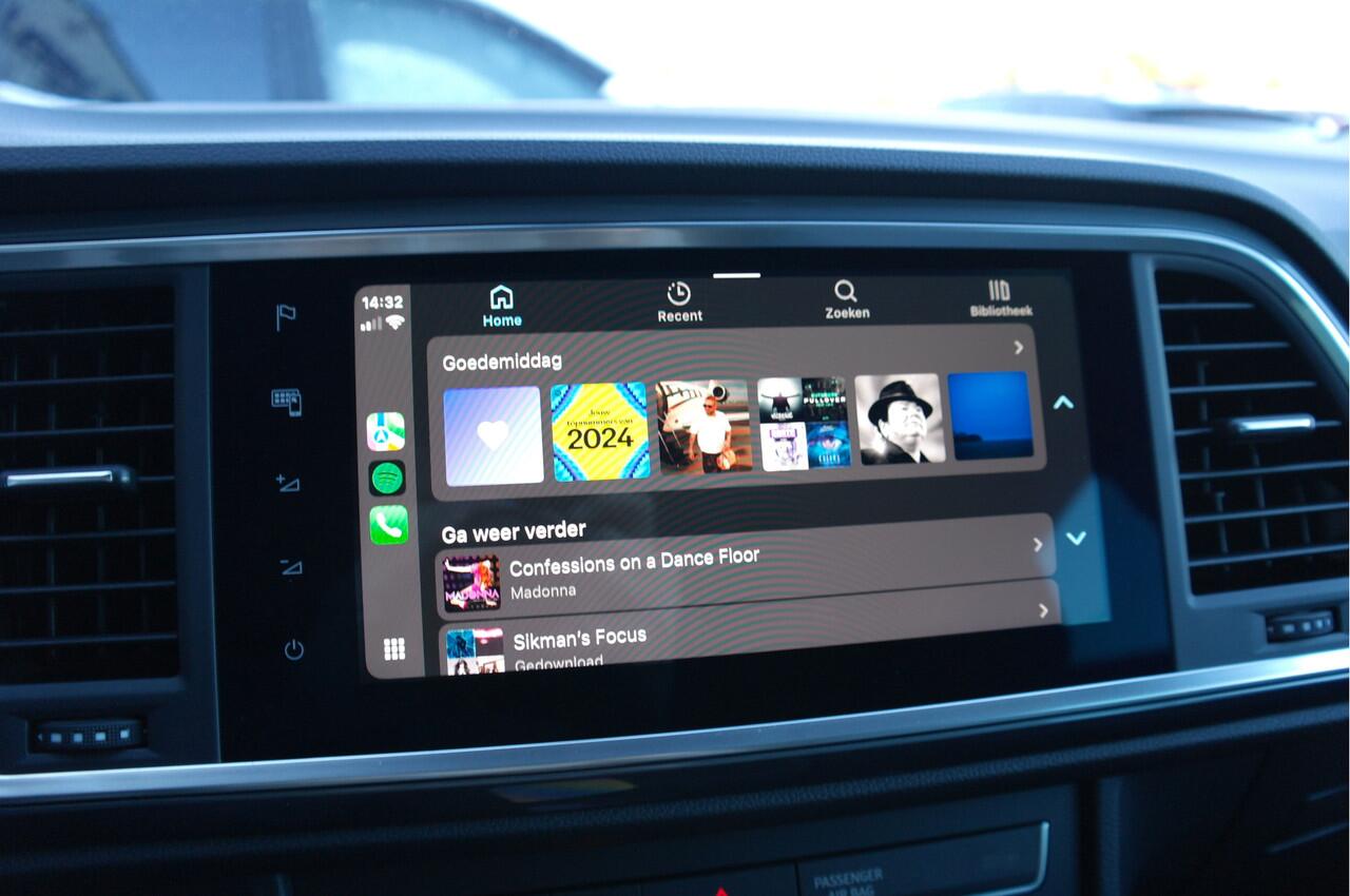 Seat ATECA 1.5 TSI Style Business Intense | NL-Auto | Cruise | Trekhaak | Camera | Carplay | Leder