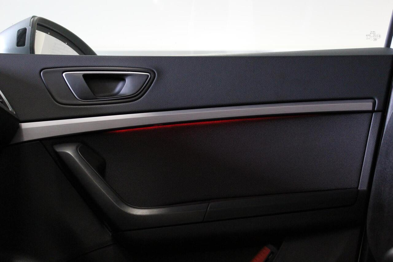 Seat ATECA 2.0 TDI FR Business Intense | ACC | SFEER | 150PK | NL-AUTO! | CLIMA | CAMERA | BLINDSPOT | CARPLAY | LMV |