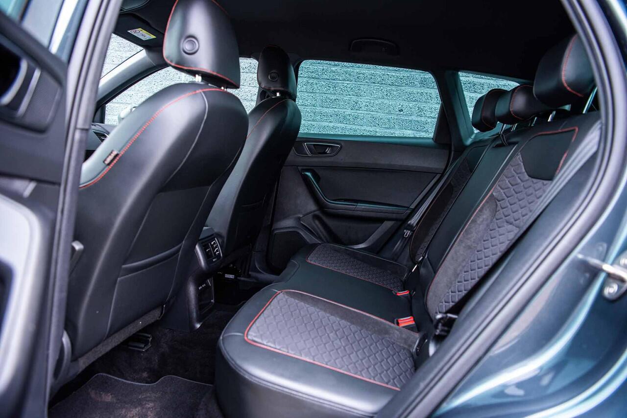 Seat ATECA 1.5 TSi 150 pk DSG-7 FR Business Intense | 360 ° | 19" | Elektr. Achterklep