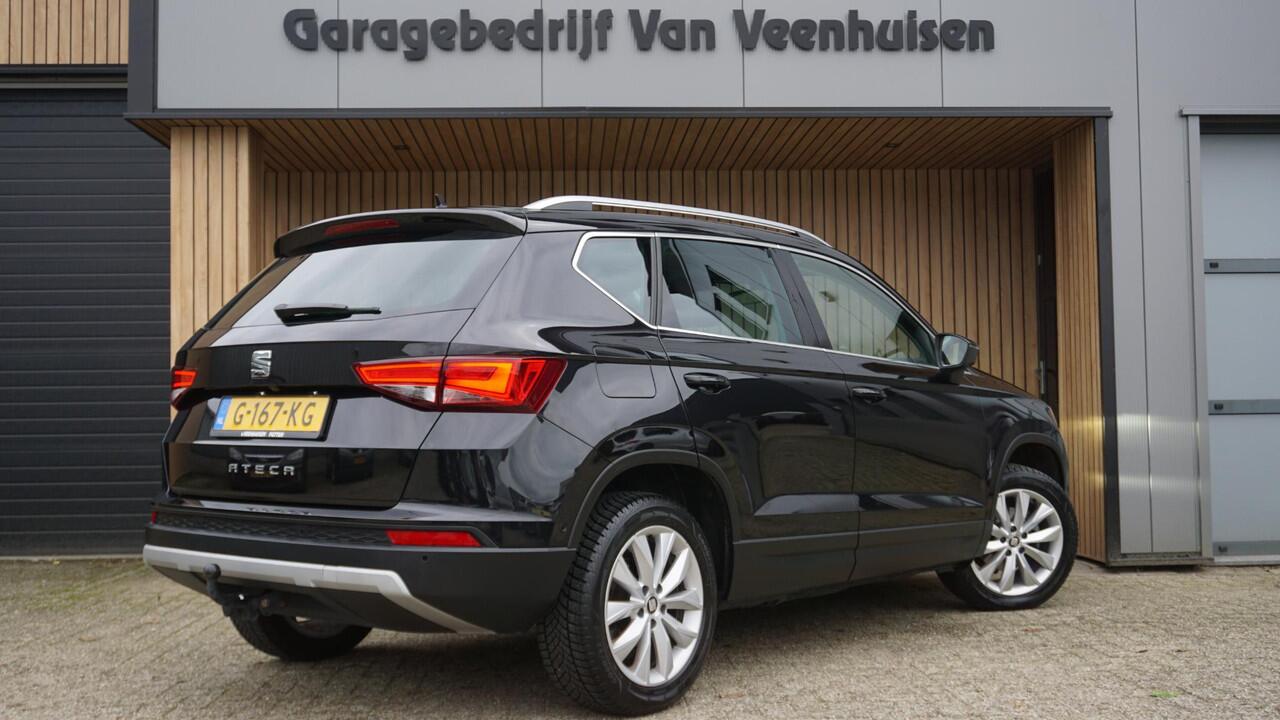 Seat ATECA 1.5 TSI 150pk Style Business Intense LED Trekhaak Navi Clima DAB 17inch LM *NL auto* 62464km! 1e eigenaar!