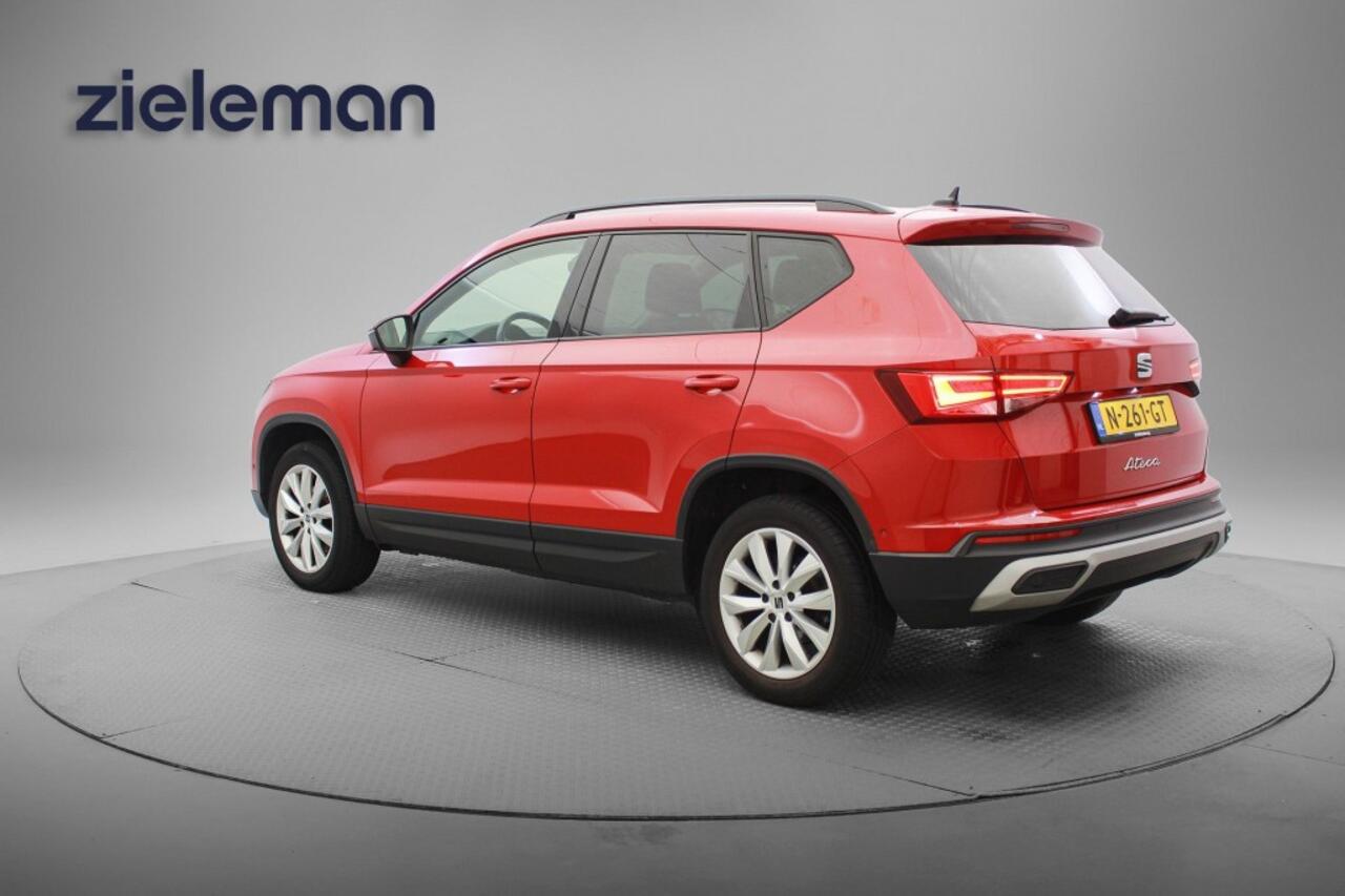 Seat ATECA 1.0 TSI Style Business Intense - Carplay, Panorama, Leer, Navi, Cruise, Beats, Stoelverw.