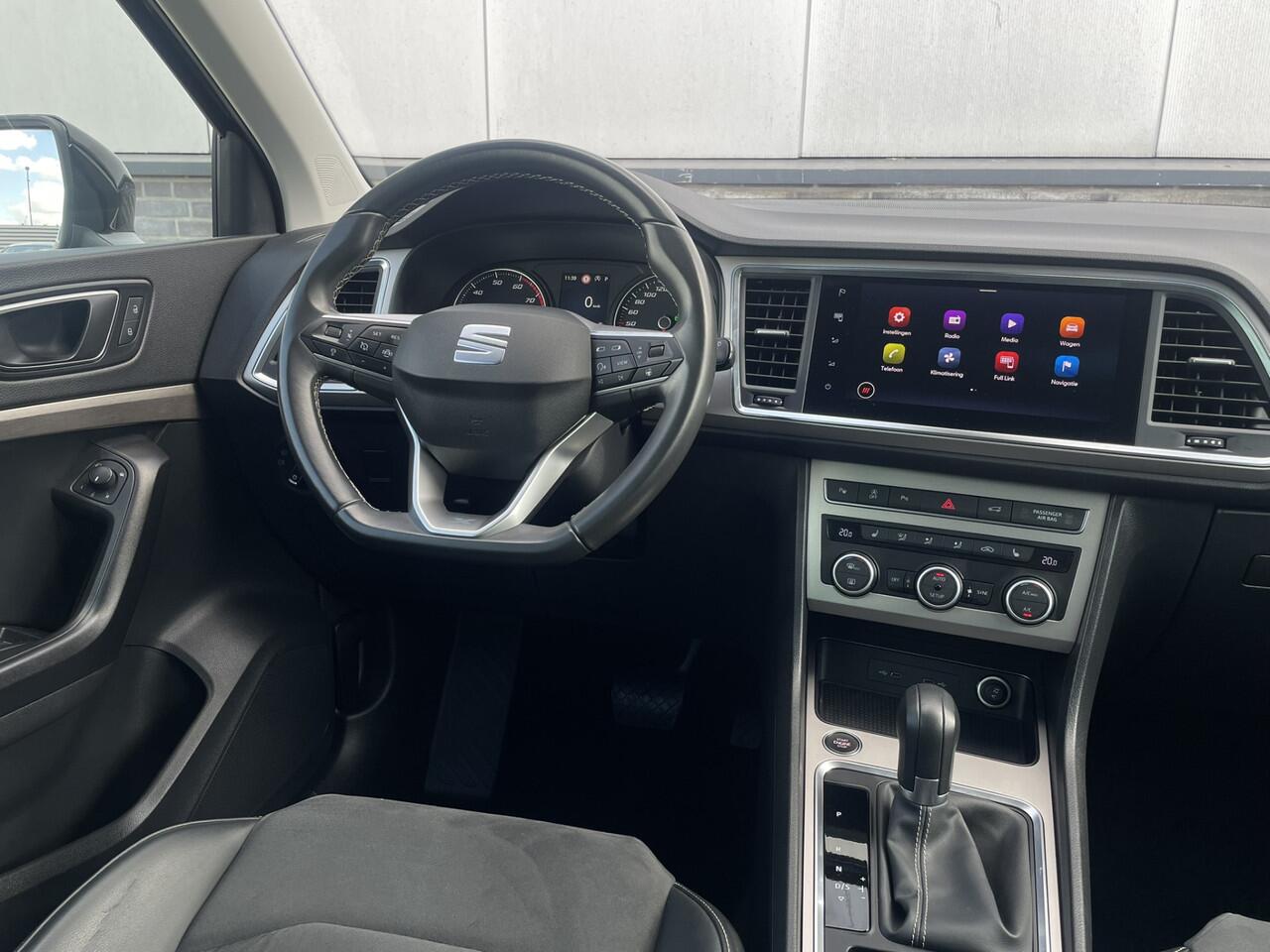 Seat ATECA 1.5 TSI Xperience Business Intense Elek. Trekhaak | | Alcantara | LED | Carplay | Navi | Camera | PDC