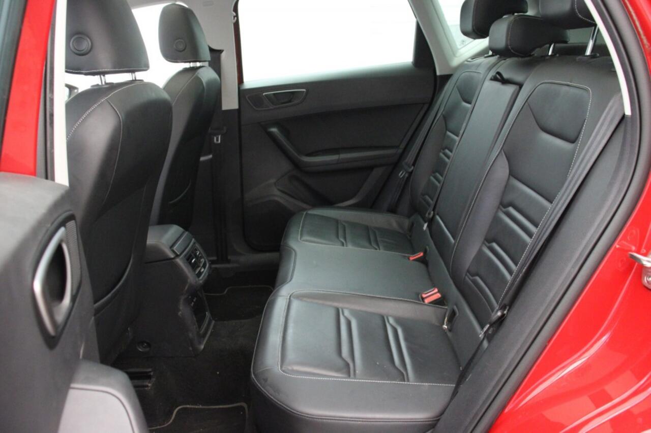 Seat ATECA 1.0 TSI Style Business Intense - Carplay, Panorama, Leer, Navi, Cruise, Beats, Stoelverw.