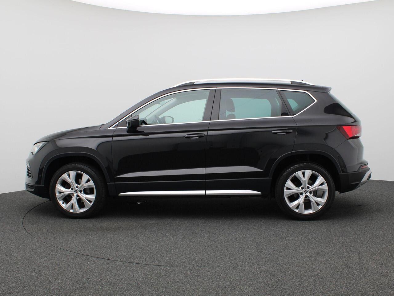 Seat ATECA 1.5 TSI Xperience Business Intense 150PK DSG Trekhaak, Achteruitrijcamera, Keyless, Stoel-Stuurverwarming, Voorruitverwarming, Virtual Pedal, Virtual Cockpit, 18" LM Velgen, Adaptieve Cruise Control