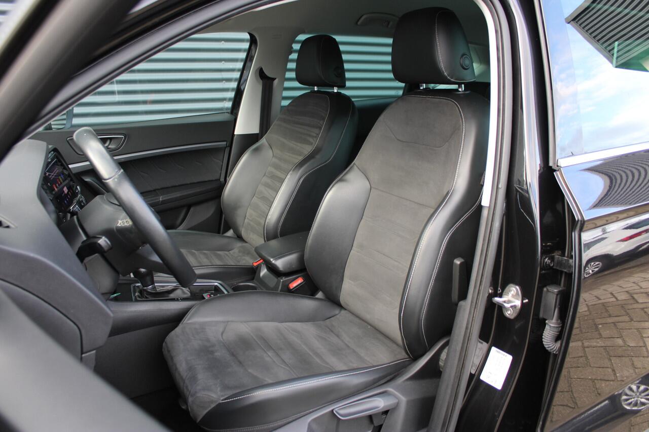 Seat ATECA 1.5 TSI Style Business Intense Elek-Trekhaak Leer/Alcantara CarPlay Camera