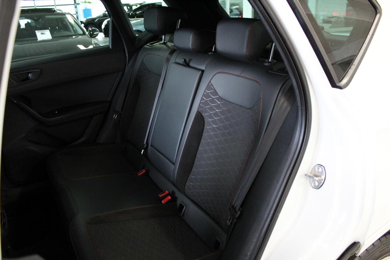 Seat ATECA 2.0 TDI FR Business Intense | ACC | SFEER | 150PK | NL-AUTO! | CLIMA | CAMERA | BLINDSPOT | CARPLAY | LMV |