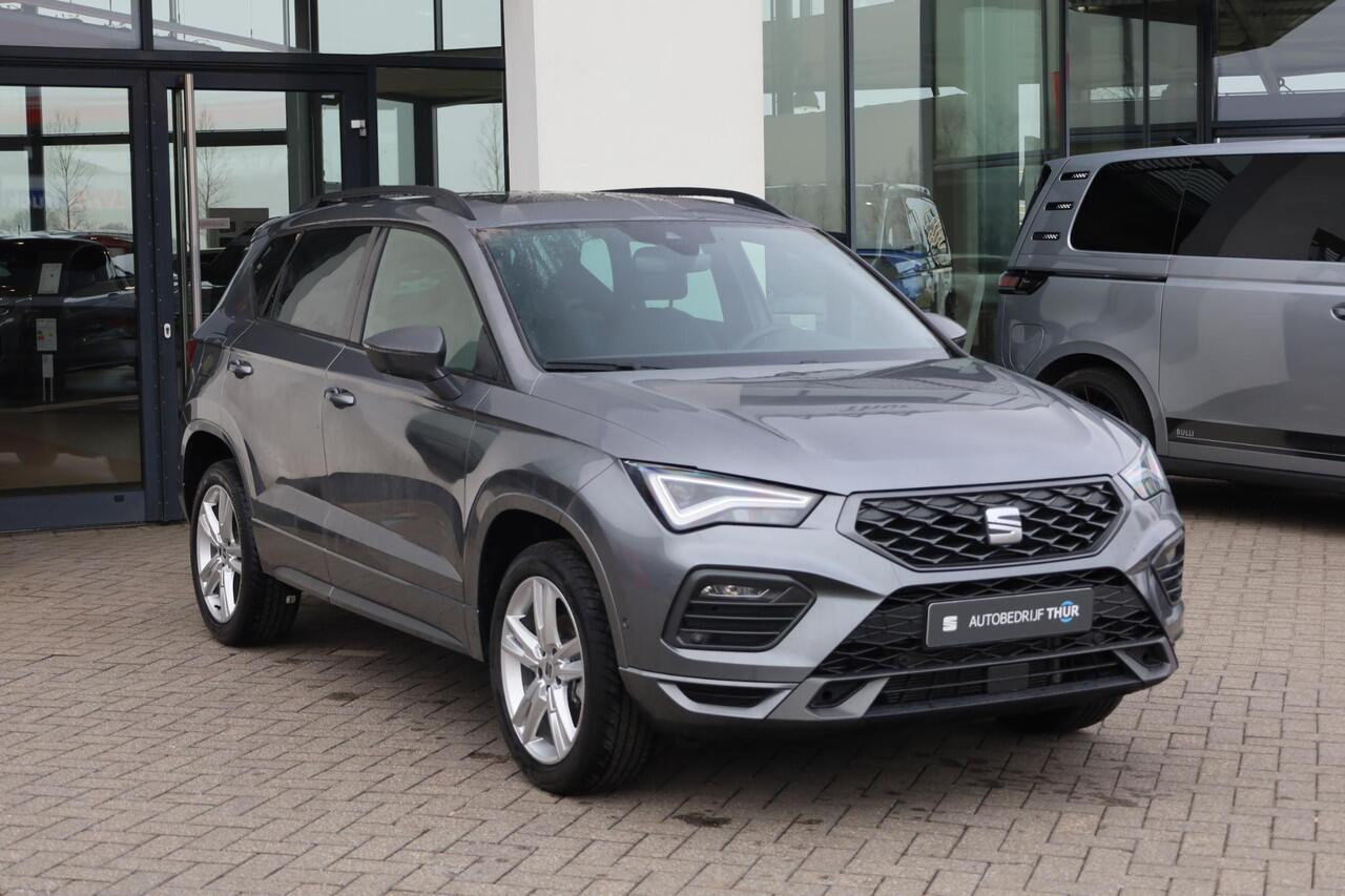 Seat ATECA 1.5 TSI FR Business Intense 150PK / 110kW Achteruitrijcamera, panoramadak, Apple Carplay & Android Auto, dodehoekdetectie, navigatie, verwarmbare voorstoelen + stuurwiel, alcantara interieur, digitaal instrumentenpaneel, adaptive cruise control (ACC), gro