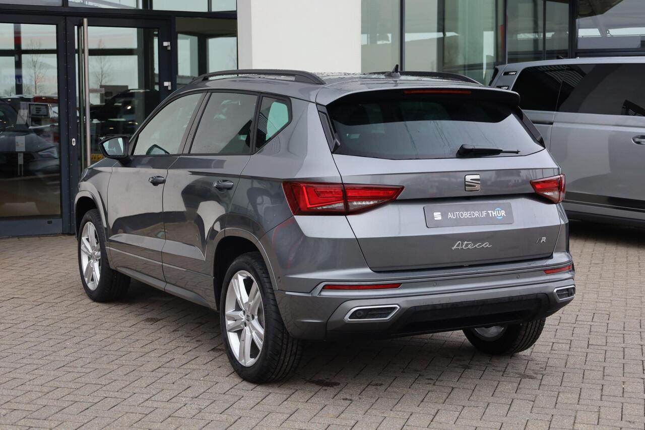 Seat ATECA 1.5 TSI FR Business Intense 150PK / 110kW Achteruitrijcamera, panoramadak, Apple Carplay & Android Auto, dodehoekdetectie, navigatie, verwarmbare voorstoelen + stuurwiel, alcantara interieur, digitaal instrumentenpaneel, adaptive cruise control (ACC), gro