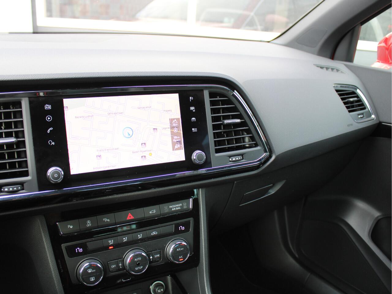 Seat ATECA 1.5 TSI 150PK Automaat Xcellence Business Intense 1e EIG/NAVI/ACC/Panoramadak/Trekhaak/360°/LED/Voorruitverwarming/DAB+/NAP!