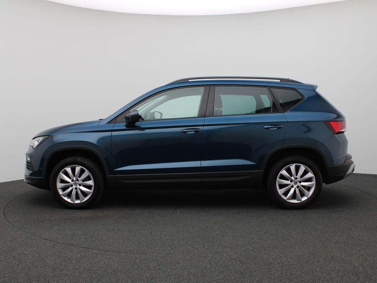 Seat ATECA 1.5 TSI Style Business Intense 150PK Trekhaak, Achteruitrijcamera, Keyless, Digital Cockpit, Voorruitverwarming, Stoelverwarming, Side Assist, 17" LM Velgen, Adaptieve Cruise Control