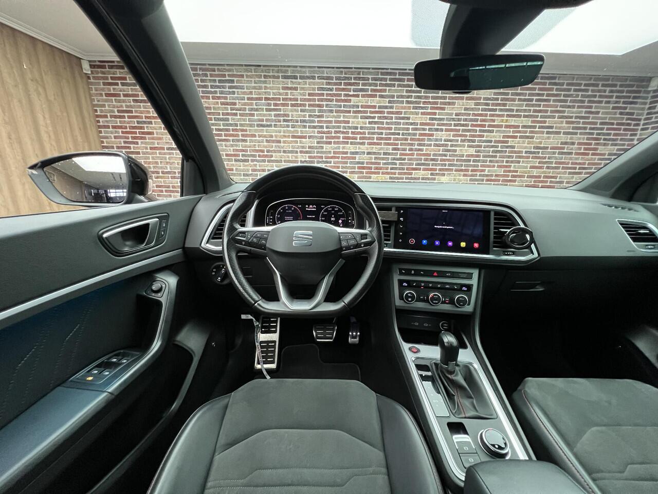 Seat ATECA 2.0 TSI 4Drive FR Business Intense Panorama Virtual Camera Beats