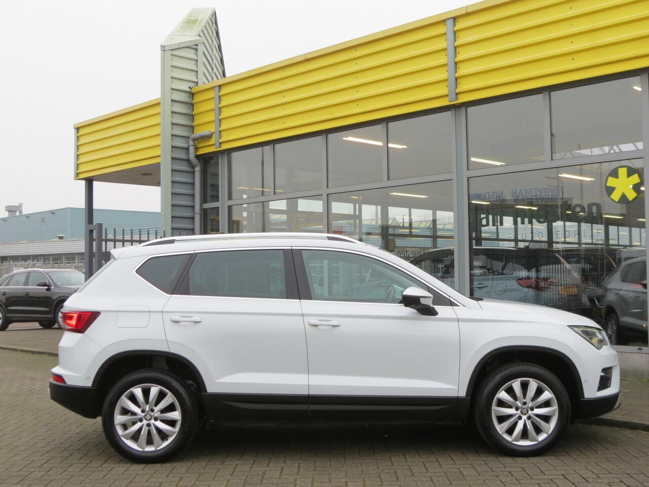 Seat ATECA 1.5 TSI Style -150pk- Automaat | Camera | Navi | Chroom | Rijklaarprijs incl. 1 jaar Bovag garantie